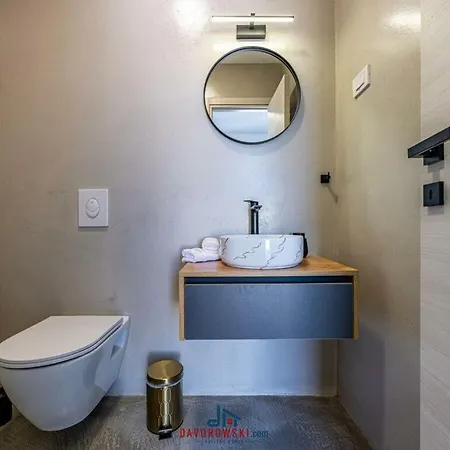 Aura Comfortable Pula